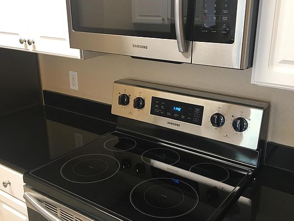 4th image of 8539 W Gate Pkwy Unit 1513