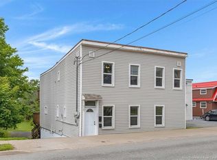 55 Somerset St, Saint John, NB E2K 2X5