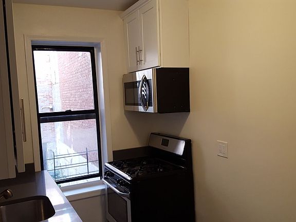 2nd image of 3225 93rd St APT B1