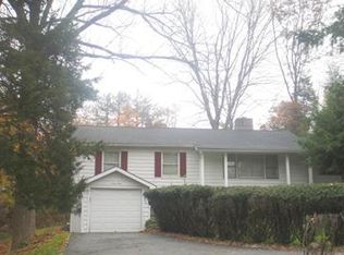63 Sunset Lake Rd, Sparta, NJ 07871