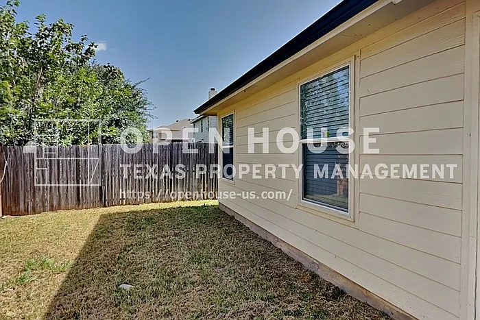 8657 Hawkview Dr — Photo 18