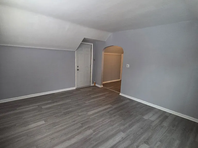 701 Avon St — Photo 3
