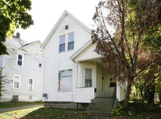 830 Fulton St, Kalamazoo, MI 49001