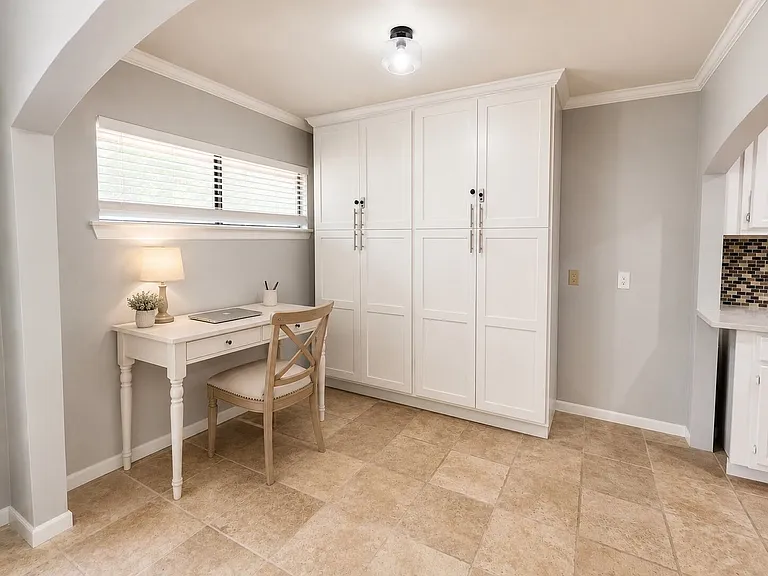 830 Blackburn St — Photo 10