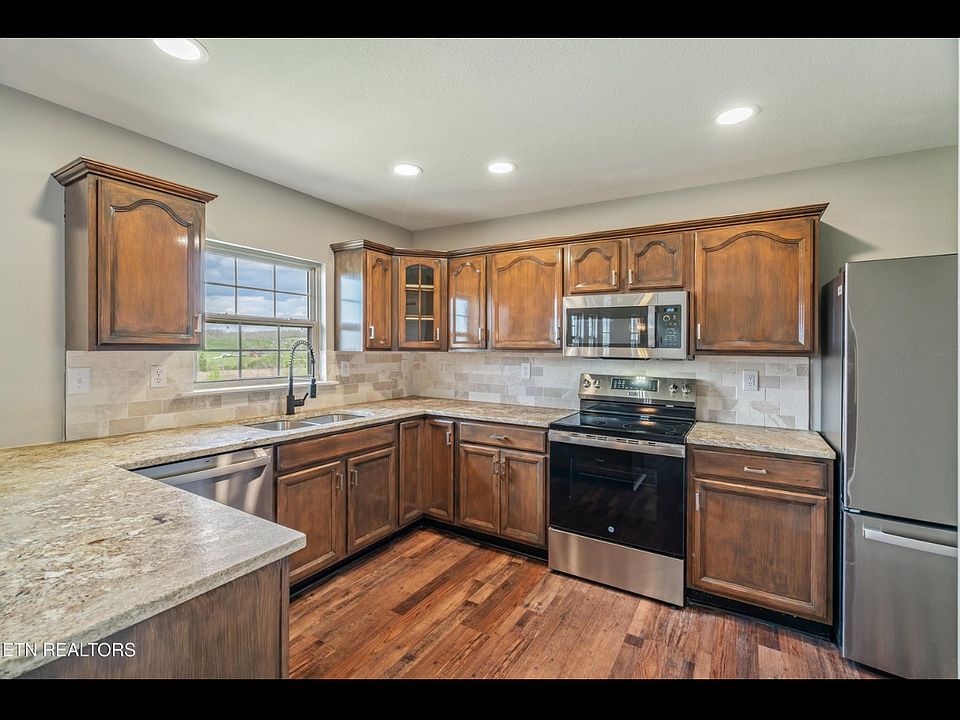 1st image of 308 Lindder Dr