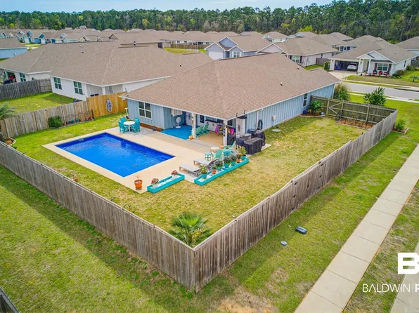 261 Fulham Ln, Foley, AL 36535