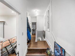 2040 Locust St APT 1R, Philadelphia, PA 19103