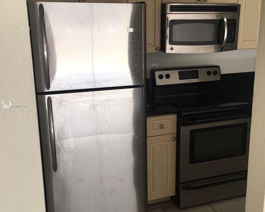 1st image of 4240 NW 79th Ave APT 1C