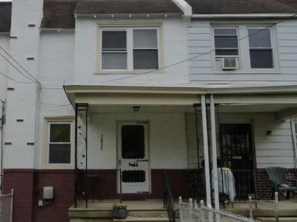 7032 Clover Ln, Upper Darby, PA 19082