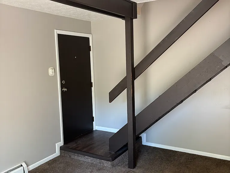 2445 Russell St #1 — Photo 8