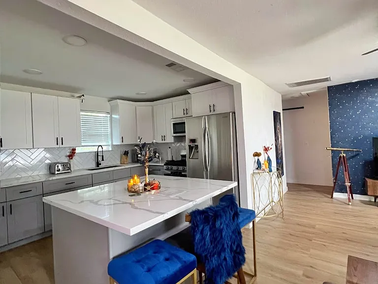 5127 Ditmas Ln — Photo 11