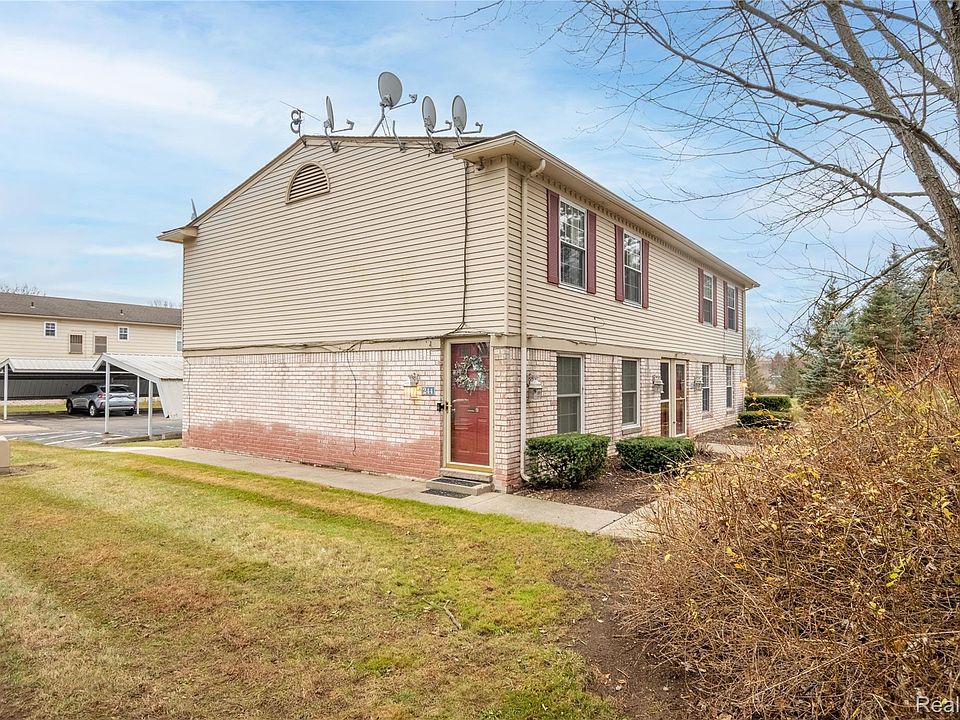 1st image of 244 Princeton Dr