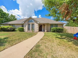 22 Buttercup Cir, Waco, TX 76708