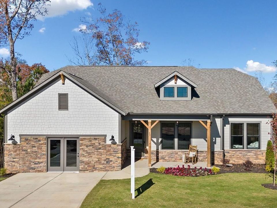 1st image of 49 Pinnacle Way