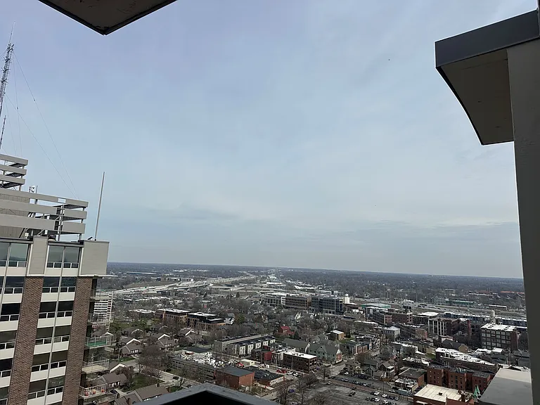 Riley Towers — Photo 48