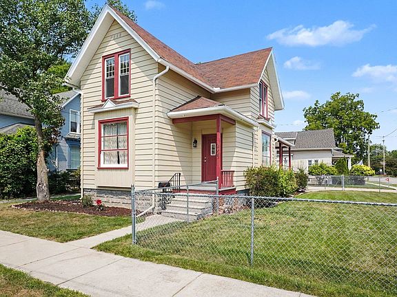 3rd image of 2023 4th St