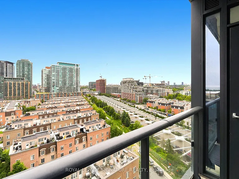 19 Western Battery Rd #1115 — Photo 25