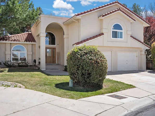 6100 Chamblee Ct NE, Albuquerque, NM 87111