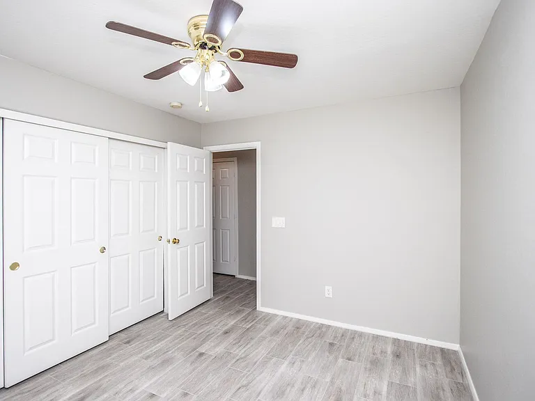 1478 E Stirrup Ln — Photo 13