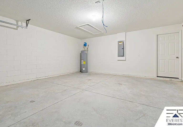 9 Roxland Ln — Photo 25