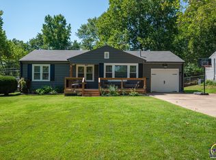 4817 SW 19th St, Topeka, KS 66604