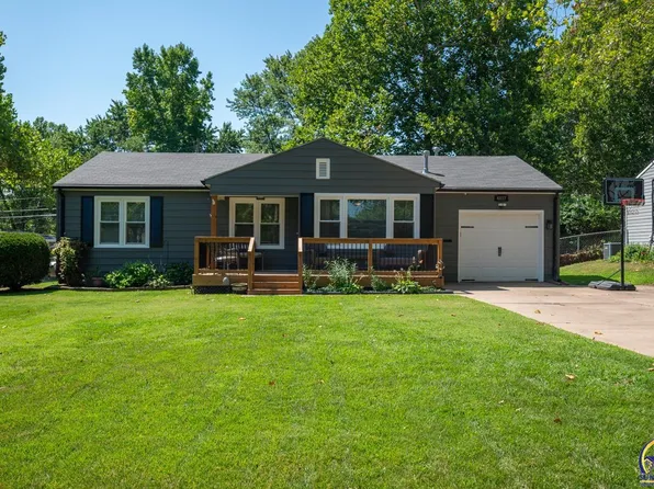 4817 SW 19th St, Topeka, KS 66604