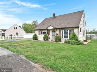1128 Chestnut St, Middletown, PA 17057
