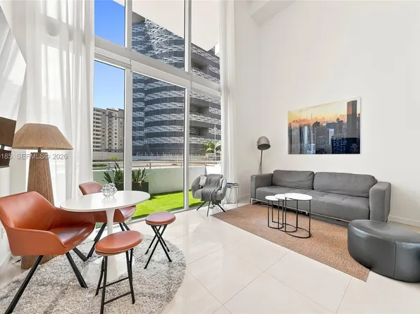 1050 Brickell Ave, Miami, FL