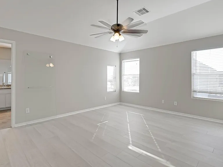 5011 Redwing Brook Trl — Photo 10