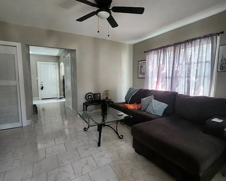 111 S Grandview Ave #2 — Photo 6