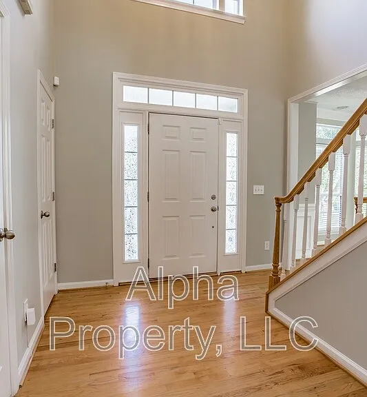 120 Windsong Dr — Photo 5