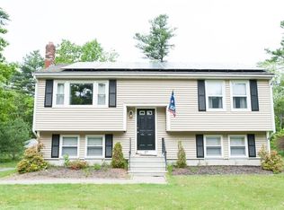 27 Seymour St, Berkley, MA 02779