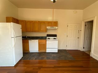 306 N 35th St APT 2F, Philadelphia, PA 19104
