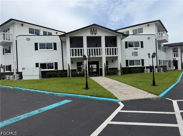 3704 Broadway APT 100, Fort Myers, FL 33901