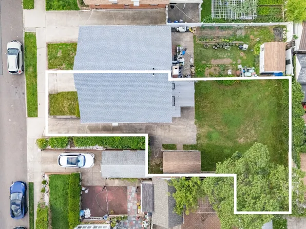 61-31 182nd Street image 5 of 10