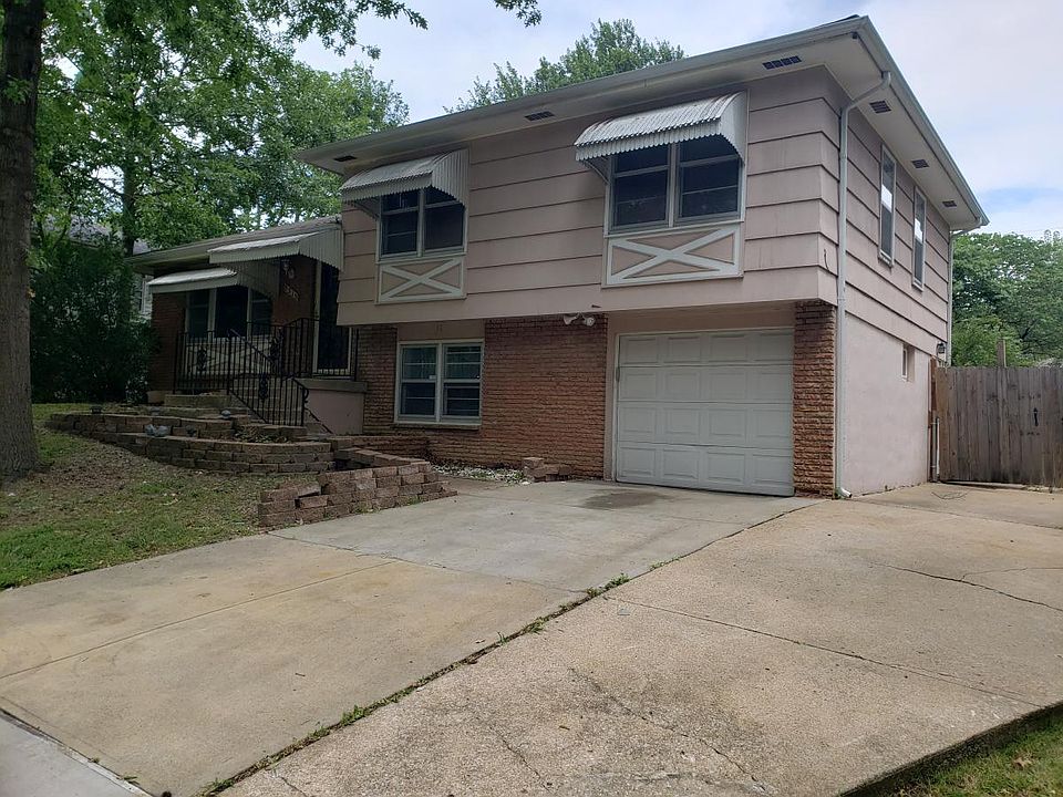 1st image of 9315 Richmond Ave