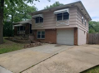 9315 Richmond Ave, Kansas City, MO 64138