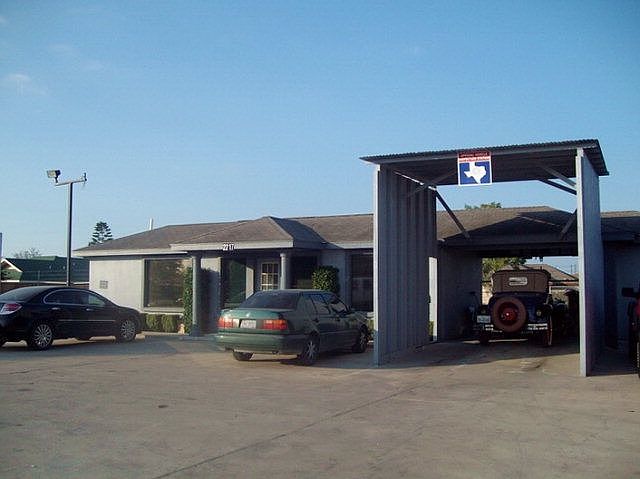 1st image of 2217 E University Dr