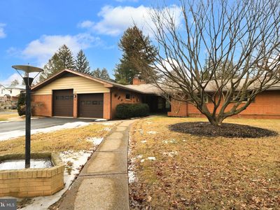 731 Thomas St, State College, PA, 16803
