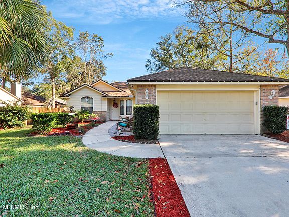 3rd image of 301 Turtle Dove Dr