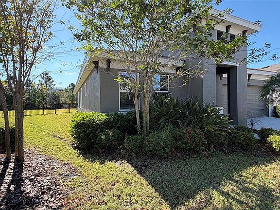5th image of 6204 Colmar Pl