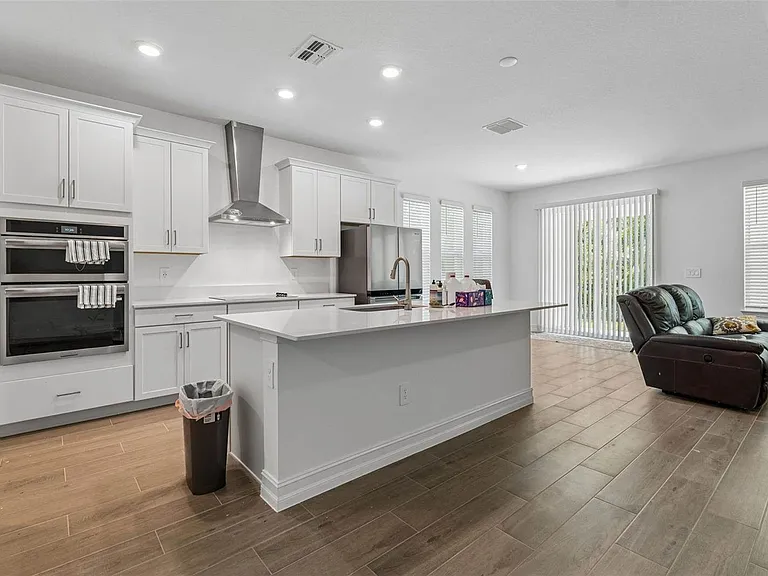 18542 Serene Lake Loop — Photo 24