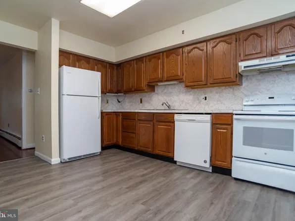123 Mill St #2, Bristol, PA 19007
