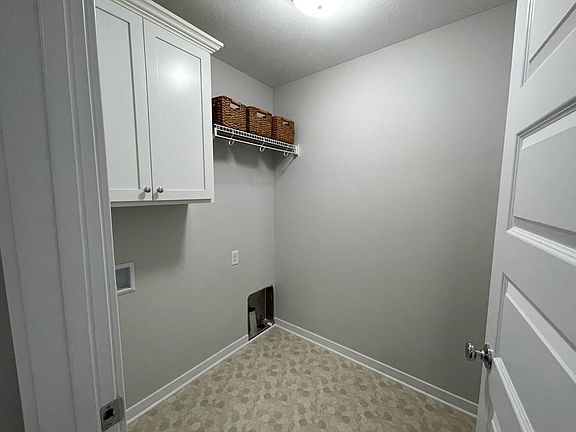 3rd image of 1430 N Village Cir #72