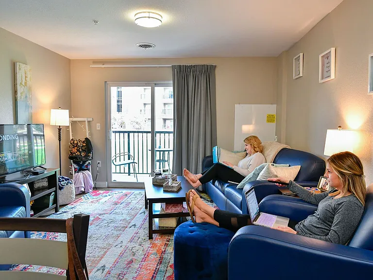442 Oakland St #213 — Photo 3