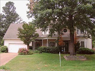1st image of 8102 Meadow Glen Dr