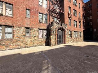 106 Highland Ave, Yonkers, NY 10705