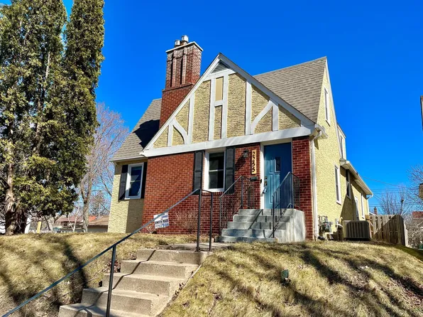 2255 Cleveland St NE, Minneapolis, MN 55418