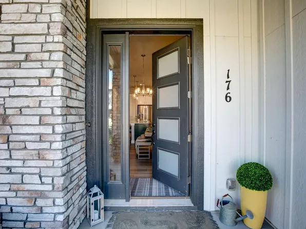 158 High Point Dr, Longmont, CO 80504
