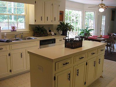 Extra large kitchen with island